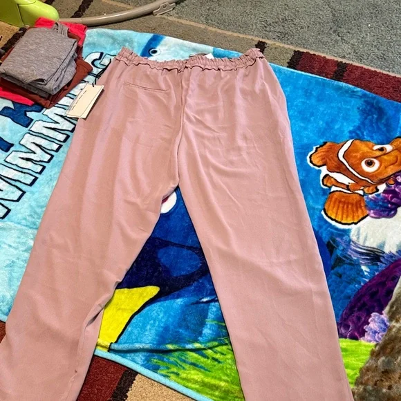 Coverstitched mauve lightweight pants large - Picture 7 of 9